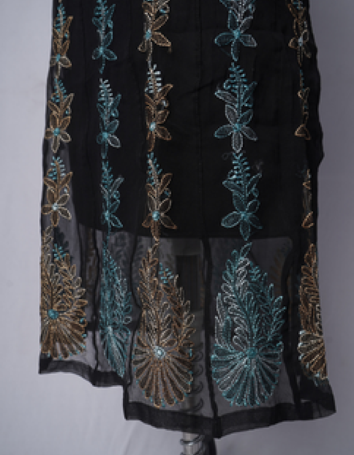 Black Embroidered Long Kurta Black Embroidered Long Kurta