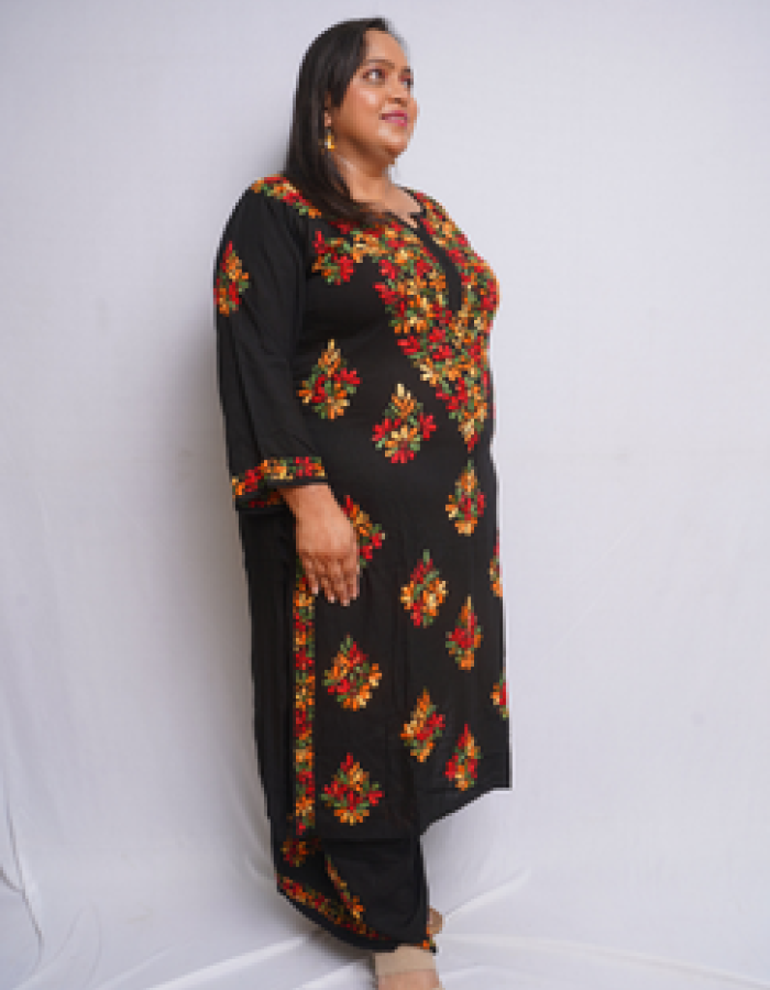 Black Embroidered Long Kurta Black Embroidered Long Kurta