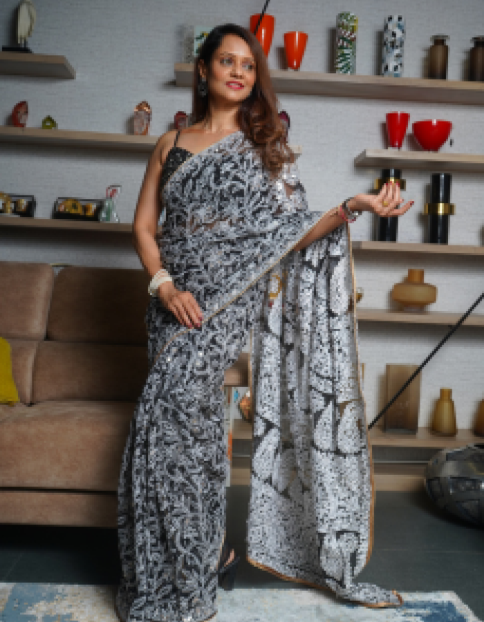 Black Fine Georgette Saree | White Threadwork with Gotapatti Jaal & Gold Tissue Edging Black Fine Georgette Saree | White Threadwork with Gotapatti Jaal & Gold Tissue Edging